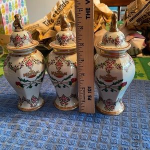 Ginger Jars with lids